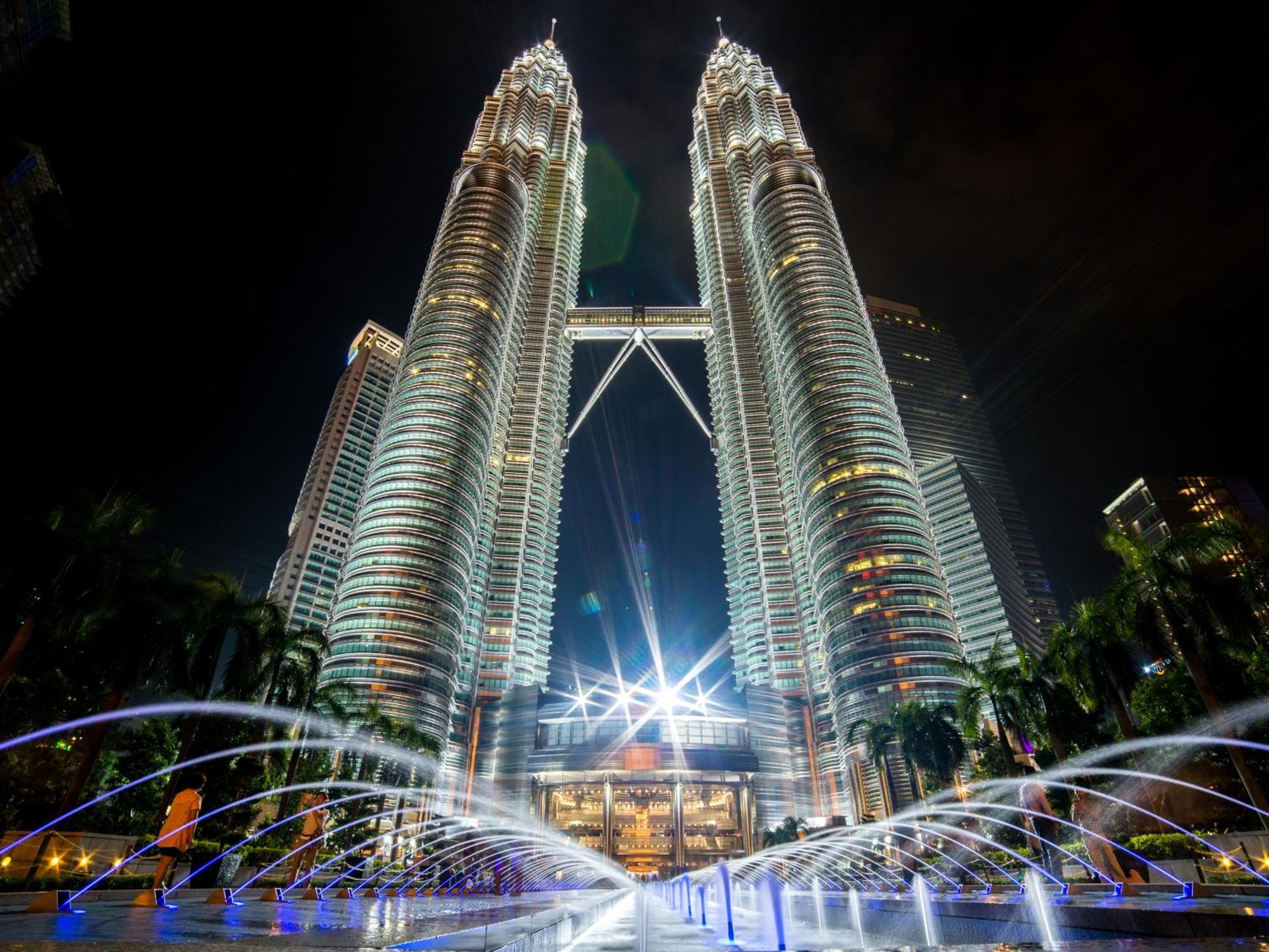 Sky Suites At Klcc By Mitstay Kuala Lumpur Buitenkant foto