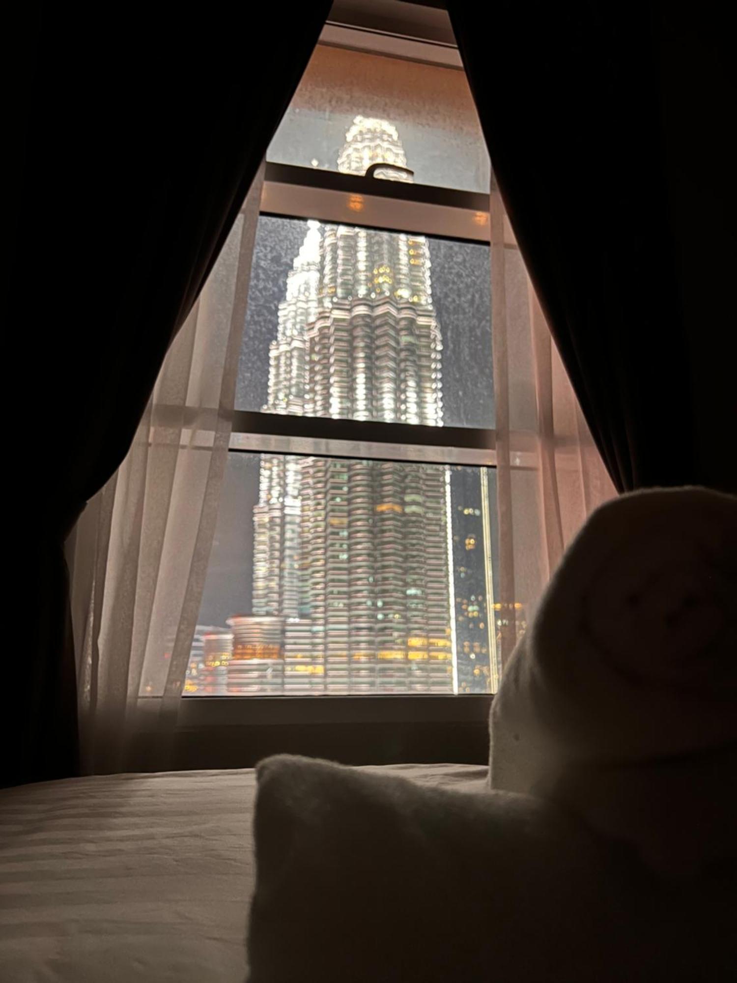 Sky Suites At Klcc By Mitstay Kuala Lumpur Buitenkant foto