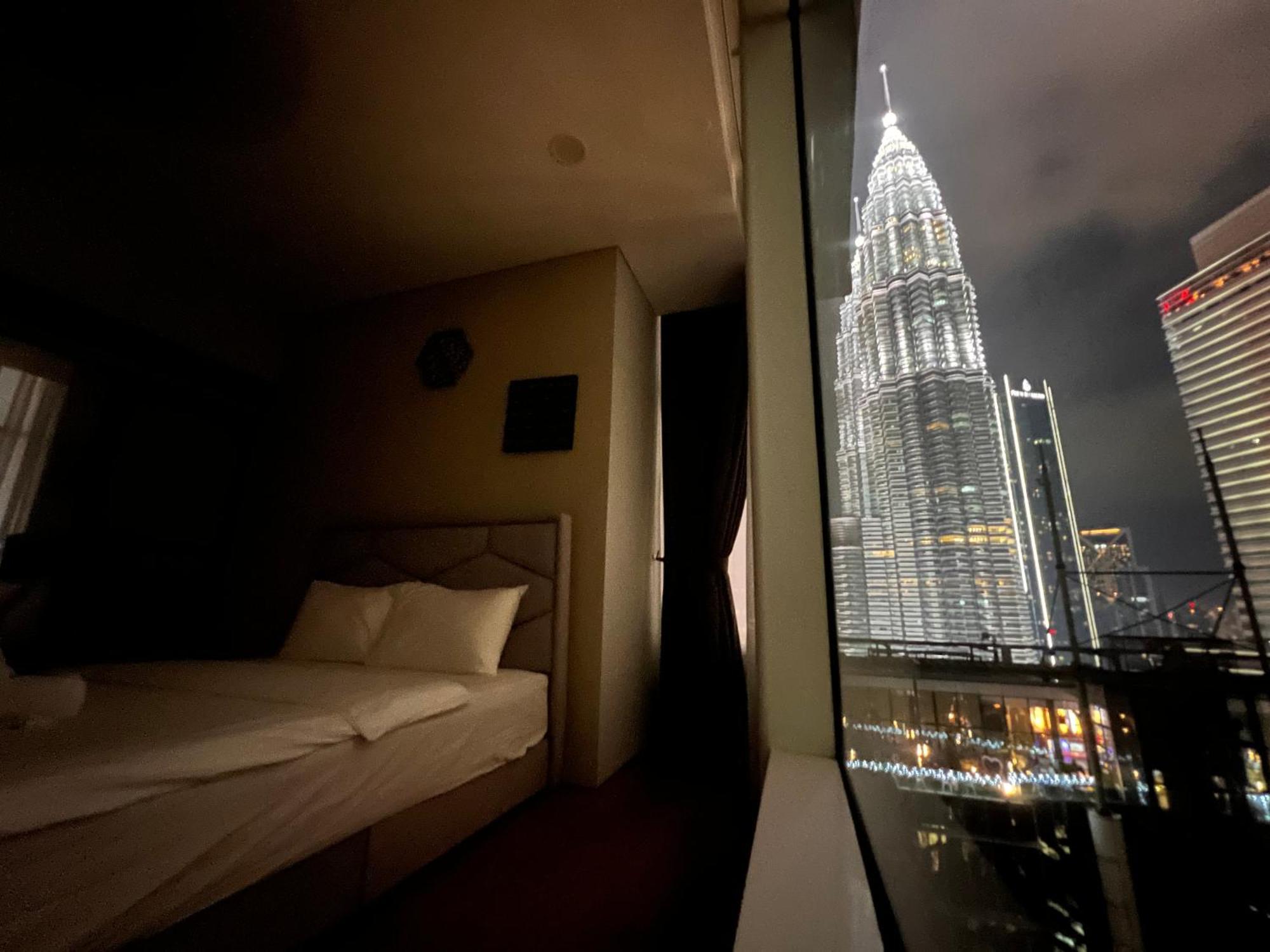 Sky Suites At Klcc By Mitstay Kuala Lumpur Buitenkant foto