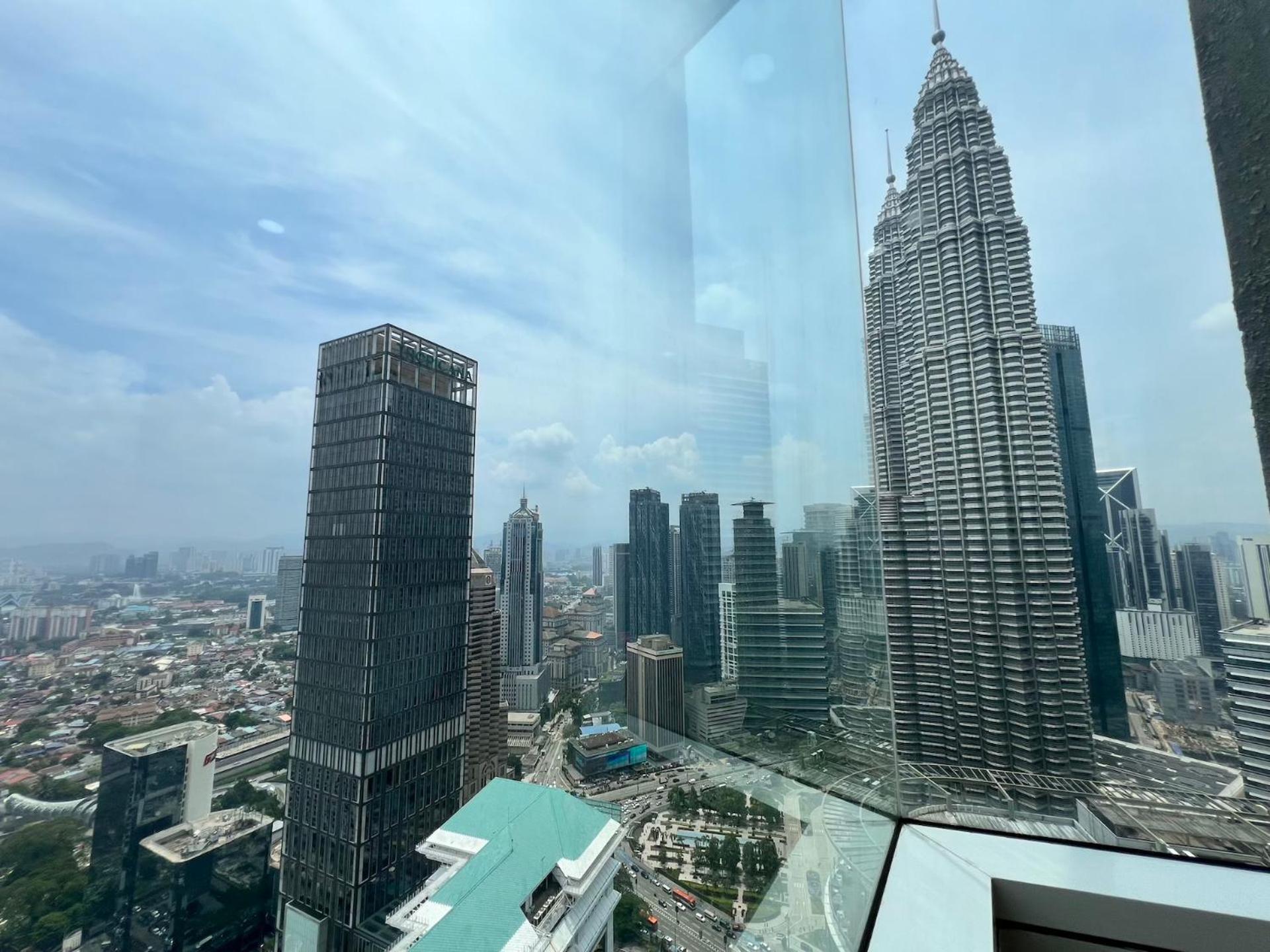 Sky Suites At Klcc By Mitstay Kuala Lumpur Buitenkant foto