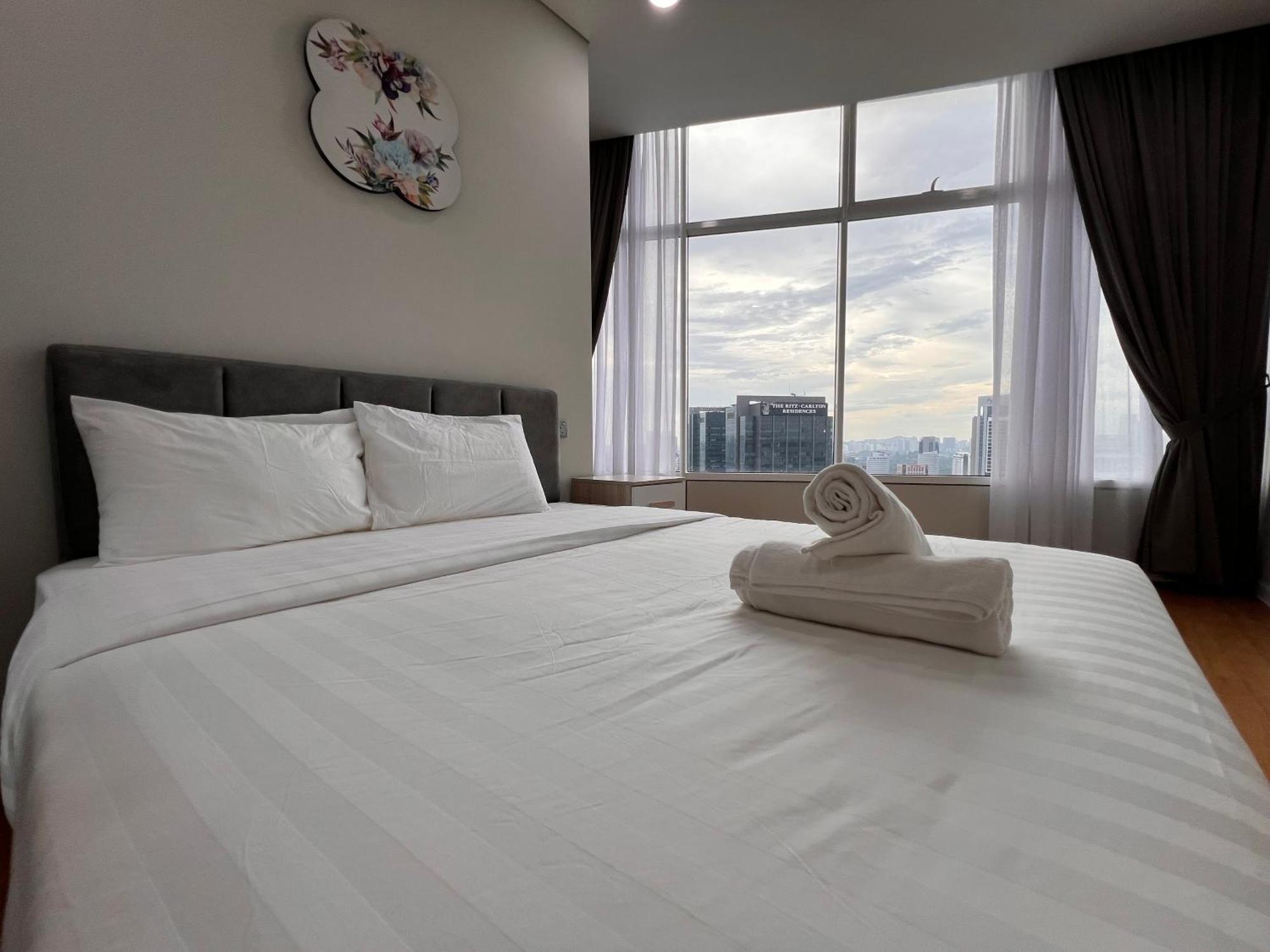Sky Suites At Klcc By Mitstay Kuala Lumpur Buitenkant foto